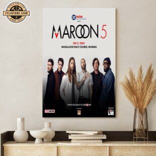 Maroon 5 Dec 3, 2024 Mahalaxmi Race Course, Mumbai Poster Canvas